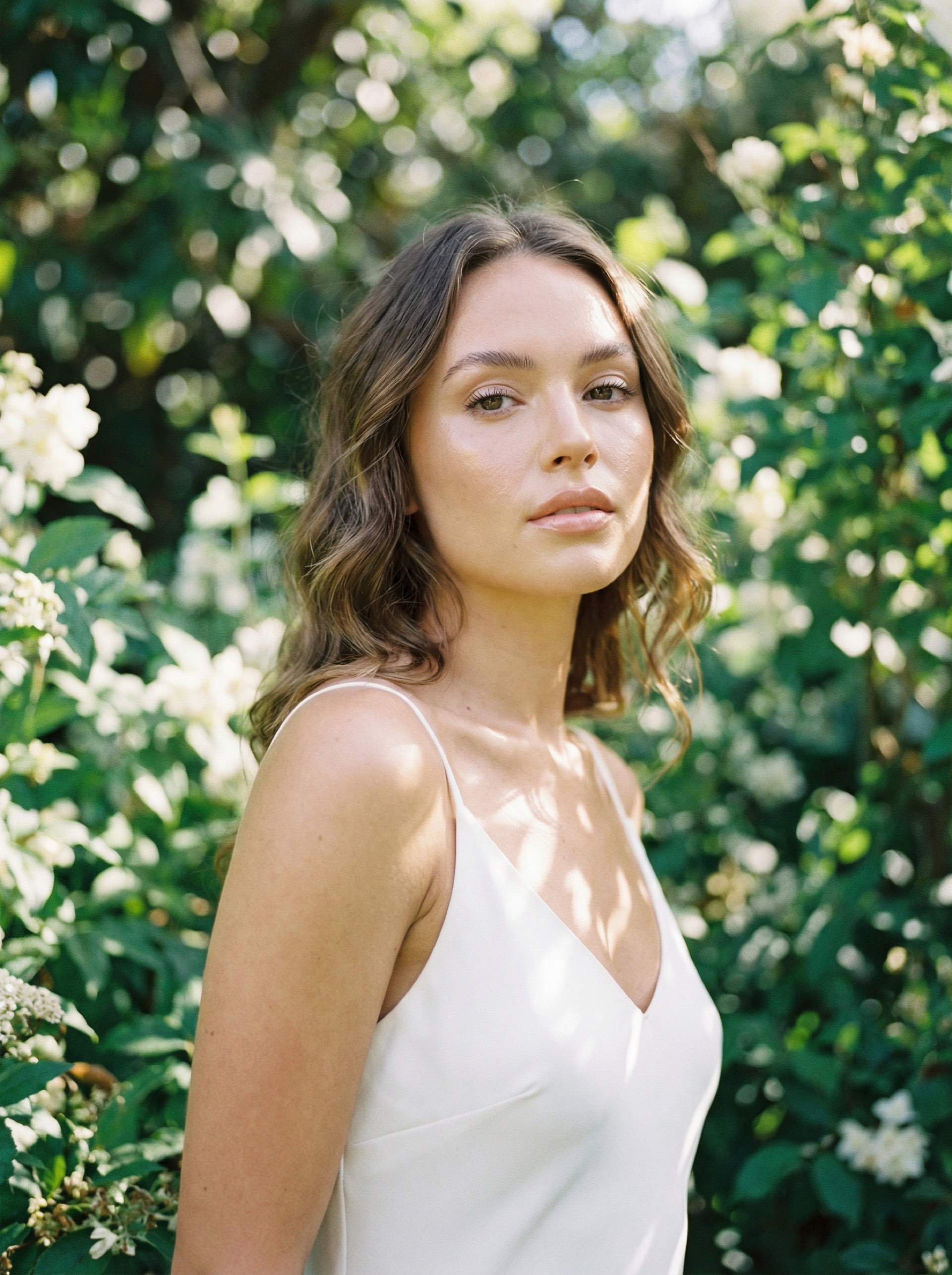 Makijaż ślubny — romantyczny look z akcentem na oczy